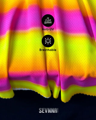 180Gsm Running Fabrics with Anti-odor Technology and Breathable Mesh for High-Performance Activewear